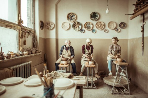 How to participate in a pottery workshop in the Lake District?
